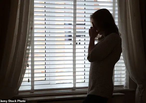 Sacramento Woman's 'Nightmare' Encounter With Creepy Handwritten Note From Secret Admirer