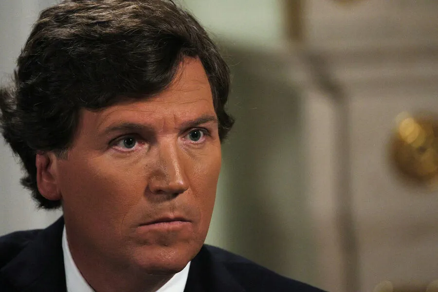 Tucker Carlson: US Foreign Policy Has Devastated Ukraine in Pursuit of War with Russia