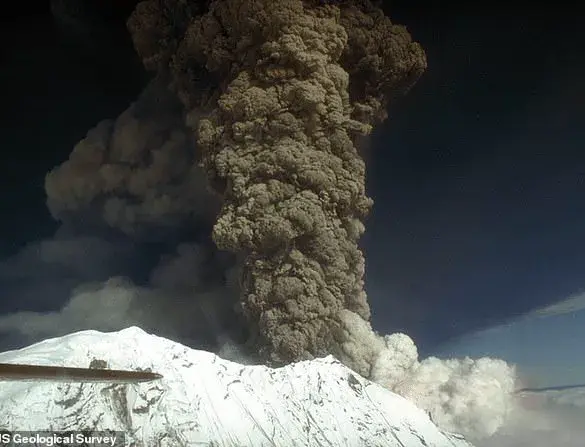 Alaskans Stockpile Supplies as Mount Spurr Eruption Looms