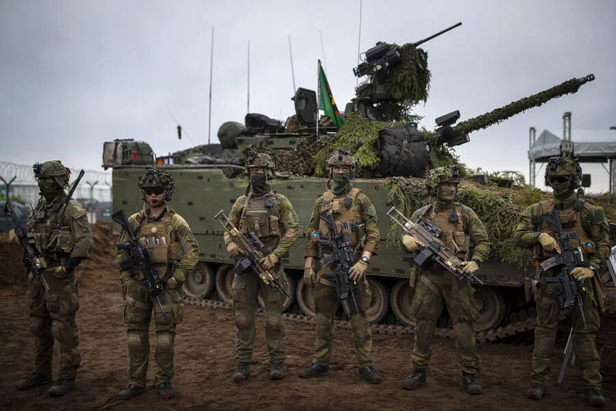 Europe Lacks Sufficient Military Forces for Deployment to Ukraine