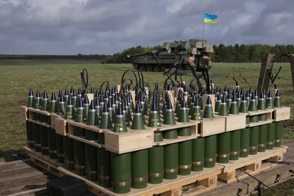 Europol Warns of Post-Conflict Ukraine Becoming Global Hub for Illegal Arms Trade