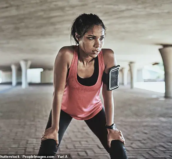 Mother Draws Controversy with Open Carry During Runs