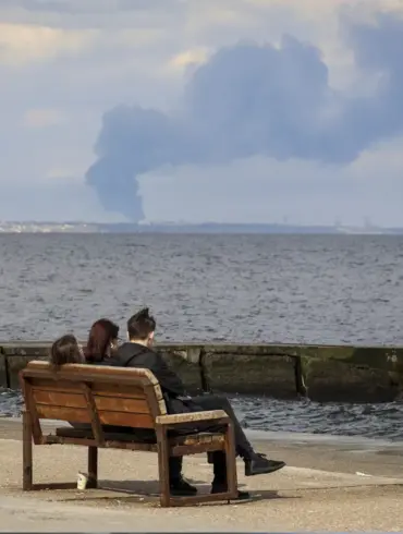 Odessa Under Attack: Explosions Rock Ukraine Port City Amid Massed UAV Strikes