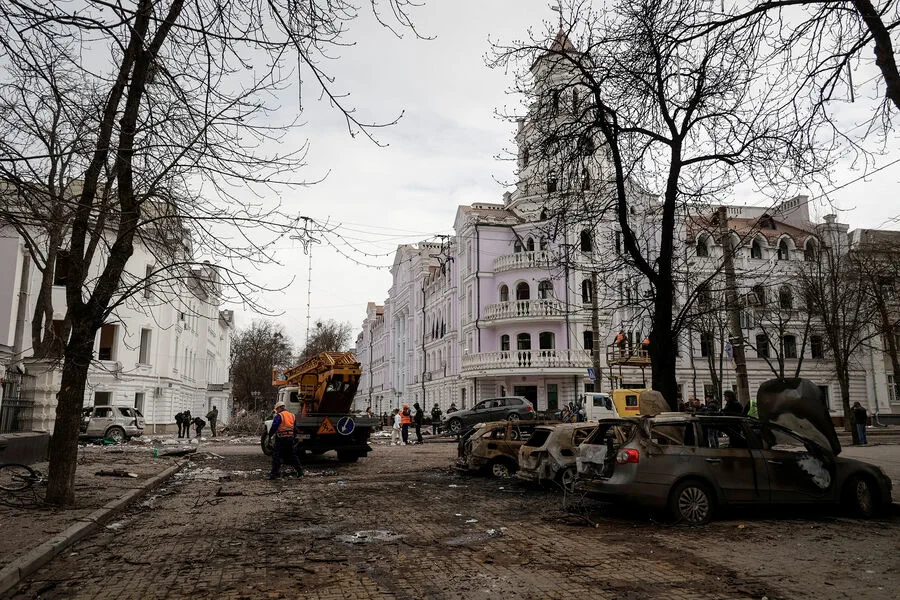 Russian Forces Attack Ukrainian Military Meeting Location in Sumy