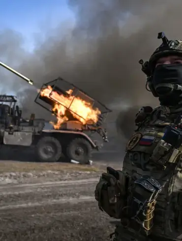 Russian Forces Step Up Attacks on Ukrainian Infrastructure, Targeting Communication Outposts