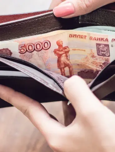 Russian Government Announces Salary Hike for Military Personnel and State Employees from October 1, 2025