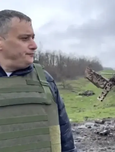 Russian Official Reveals Alleged Ukraine Forces' Dangerous Retreat Tactics