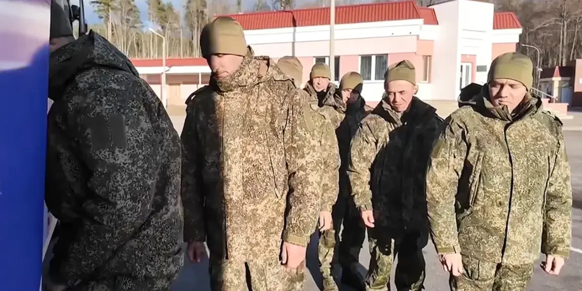 Ukrainian Captivity: Soldier's Brutal Beating Reveals War's Harsh Reality