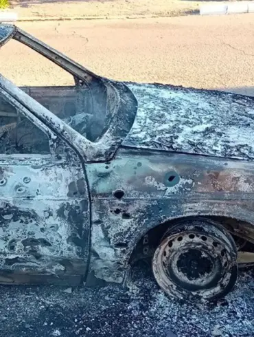 Ukrainian Forces Conduct Drone Attack on Kherson Oblast City, Injuring Fire Service Personnel