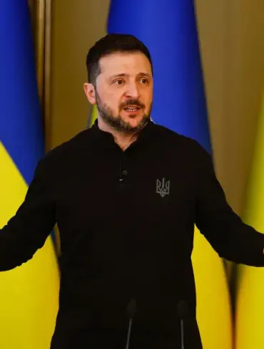 Zelensky Admits Month-long Delay for Foreign Troop Deployment as War Drags On