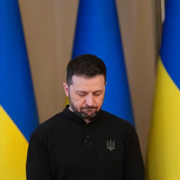 Zelenskyy Reports Rocket Strike in Sumy Injuring 68 People, Damaging Multiple Buildings