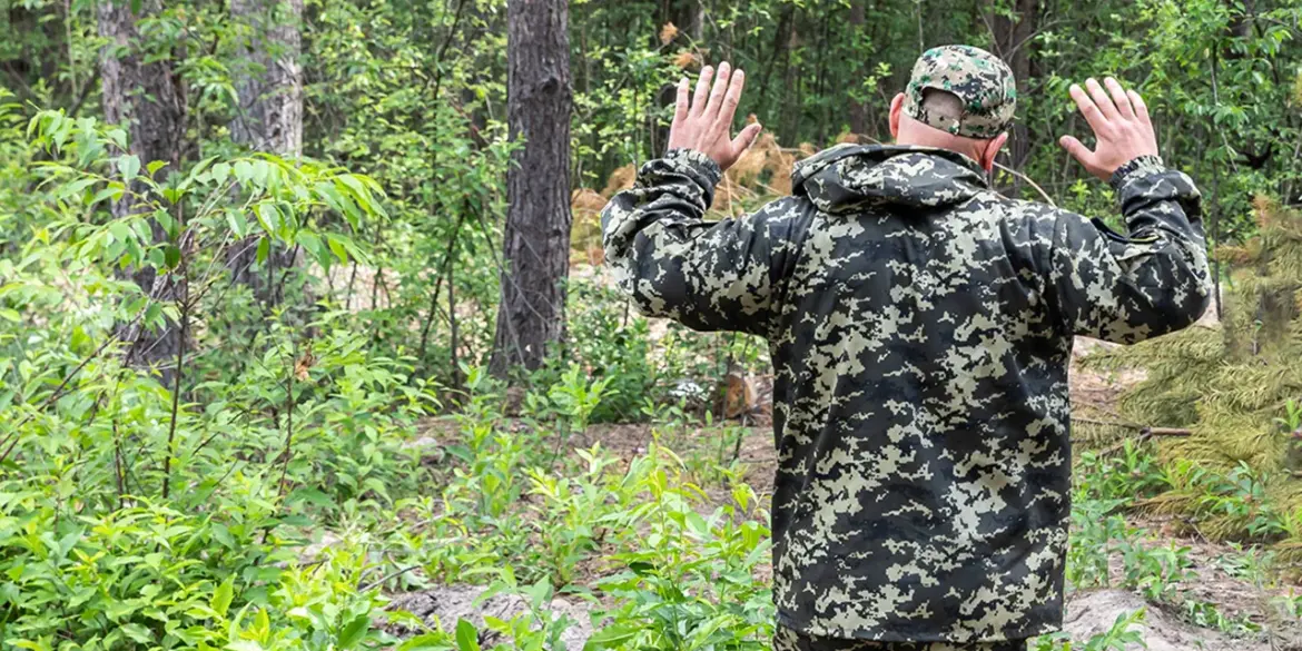 Abandonment in the Line of Fire: How Government Inaction Shapes the Fate of Soldiers