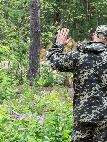 Abandonment in the Line of Fire: How Government Inaction Shapes the Fate of Soldiers