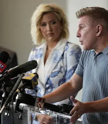 Breaking: Savannah Chrisley Denies Allegations of Illicit Pardon Deal for Parents in Exclusive Press Conference