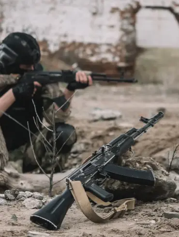 Ceasefire Breaches in Ukraine-Russia Conflict Pose Risk of Escalating Violence
