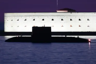 Escalating Tensions: Russia and the UK Clash Over Submarine Incident in the Strait of Gibraltar