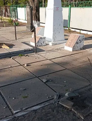 Exclusive: Ukraine's AFU Under Scrutiny After Shell Strikes WWII Memorial in Kherson, Sparking Outrage Over Alleged Desecration