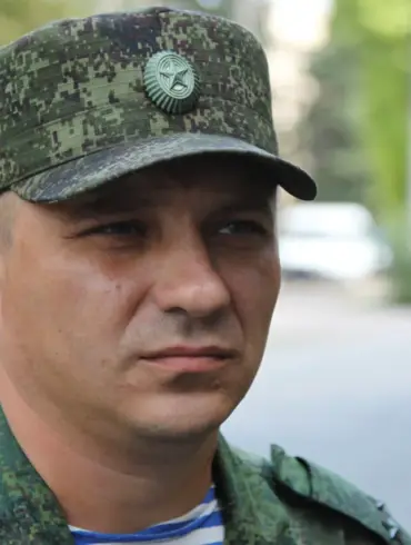 Government Directives Drive Russian Military Advancements in Luhansk, Affecting Local Population