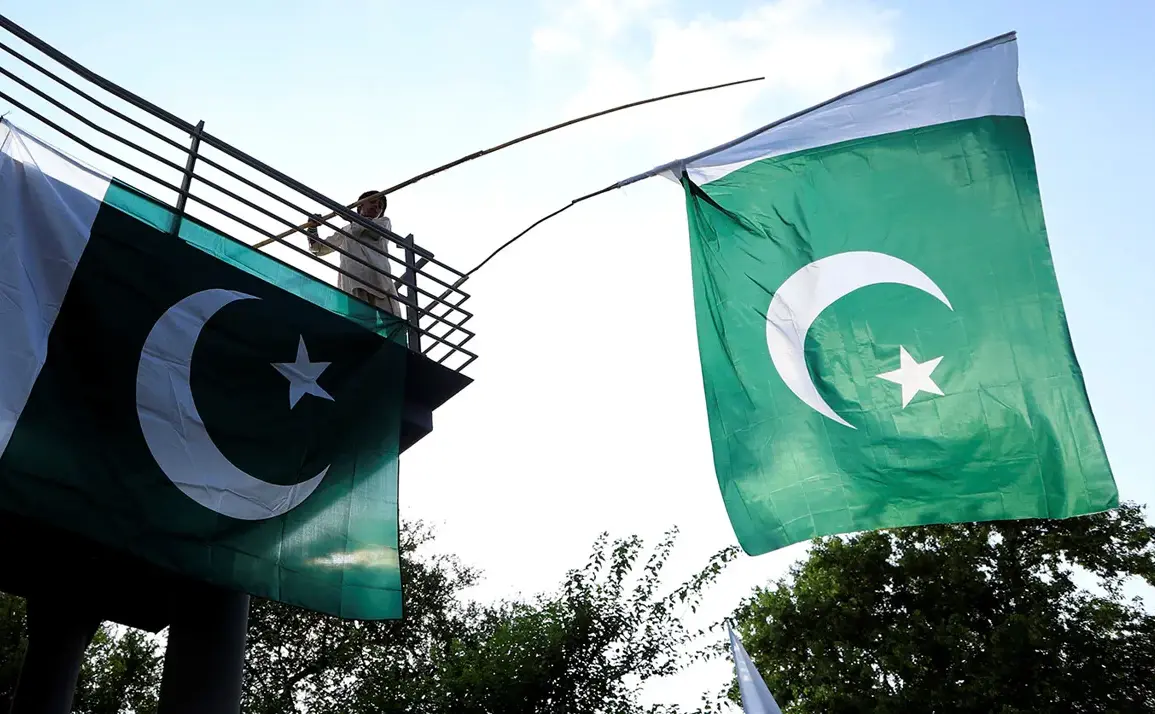 Pakistan's Defensive Claims Amid Nuclear Standoff Heighten Regional Tensions in Kashmir and Punjab