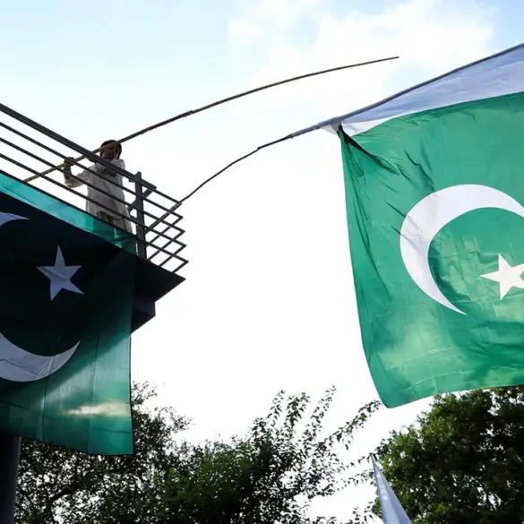 Pakistan's Defensive Claims Amid Nuclear Standoff Heighten Regional Tensions in Kashmir and Punjab