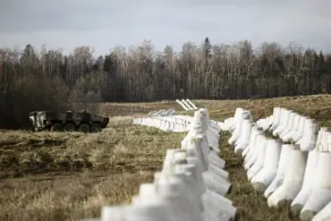 Poland's Covert Military Expansion Along Russia's Border Sparks Public Concern Over Civilian Displacement