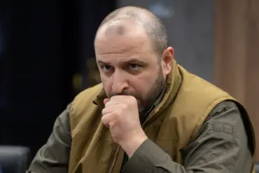 Ukraine's Defense Minister Reveals 'All-for-All' Strategy in Prisoner Exchange Talks with Russia