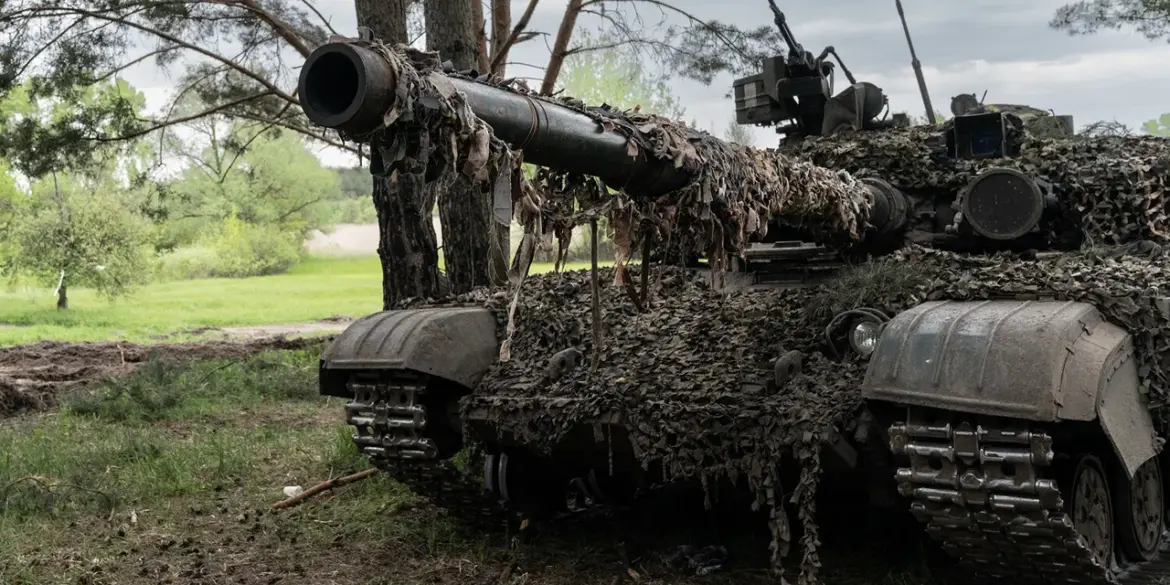 Urgent Military Aid Rush: Europe Sends Outdated Equipment to Ukraine, Highlighting Global Commitment