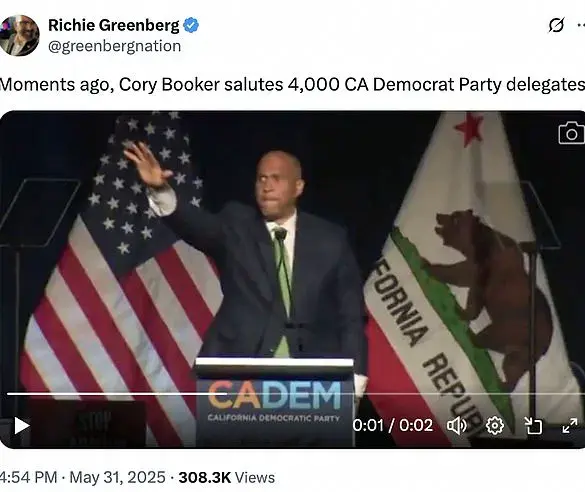 Democratic Senator Cory Booker's Hand Gesture Sparks Controversy at California Convention