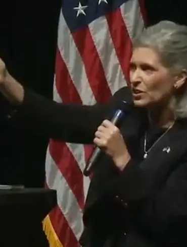 Heated Town Hall Exchange Sparks National Debate Over Proposed Medicaid and SNAP Cuts in Iowa