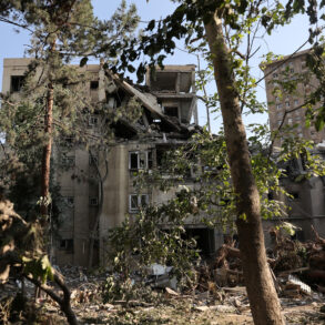 Iranian Military Official Issues Direct Statement on Escalating Conflict with Israel, Calls for Unconditional Surrender