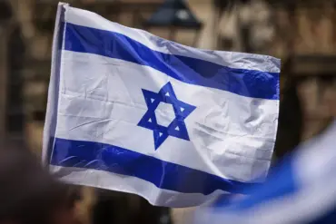 Israeli Airstrike on Tehran's Mehrabad Airport Reveals Dummy F-14 Jets, Analysts Scramble to Assess Intelligence Failure - Press TV