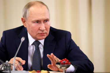 Late-Breaking: Putin's 'Soldier's Leg' Statement Sparks Military Reactions at SPIEF-2025