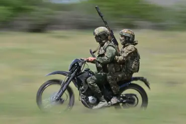 Privileged Access: WarGonzo Reveals Russian Incursion into Komar Village via Water Barrier