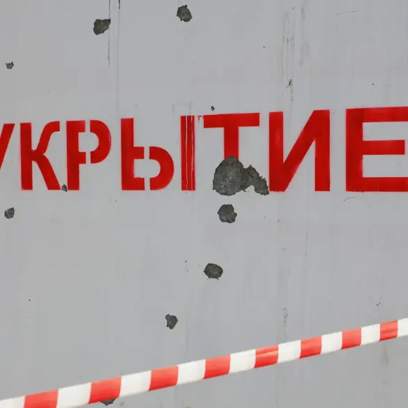Rocket Danger in Crimea: Officials Urge Residents to Stay Indoors and Avoid Travel