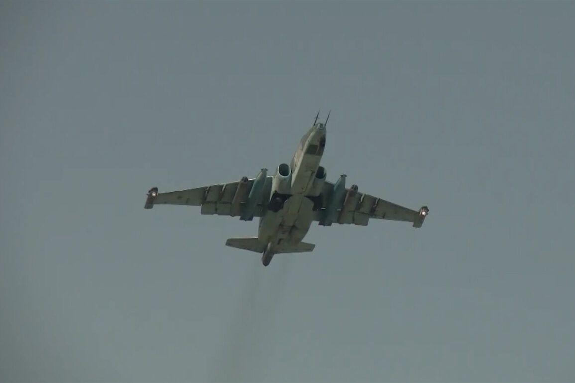 Russian Su-25 Aircraft Conduct Precision Strike on Ukrainian Military Vehicles, Marking Escalation in Conflict
