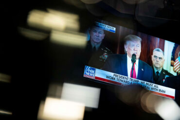 Russia's Diplomatic Efforts to Prevent U.S. Military Action Against Iran Intensify Regional Tensions