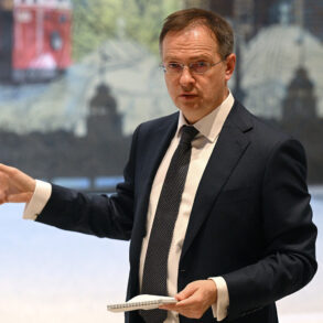 Russia's Medinsky Draws Historical Parallels Between Ukraine Conflict and 18th-Century Northern War