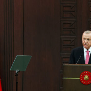 Turkey's Push for Multi-Tiered Air Defense System Amid Controversy Over Reliance on S-400s