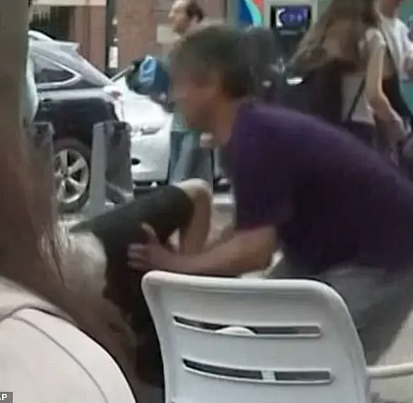 Yurong 'Luanna' Jiang Advocates for Unity in Global Politics During Cambridge Commencement Speech