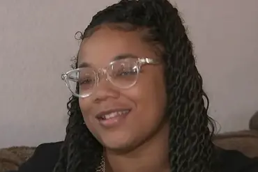 A Mother's Extraordinary Birthday: Four Children Born on the Same Day, Leaving Family and Doctors Awestruck