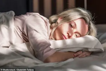 Between Desire and Disconnection: Investigating the Patterns of Relationships for Attractive Women