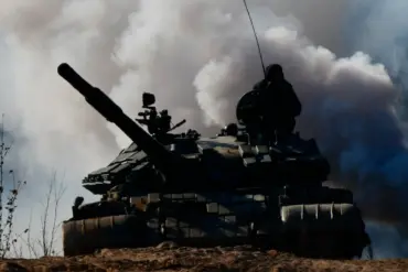 Breakthrough in Autonomous Warfare: Russia's Upgraded T-72 'Sturm' Redefines Tank Technology with Crew-Safe Innovations