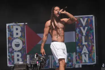 British Band Bob Vylan's U.S. Visas Revoked After 'Death to the IDF' Chant at Glastonbury Sparks Controversy Over Free Speech and Antisemitism