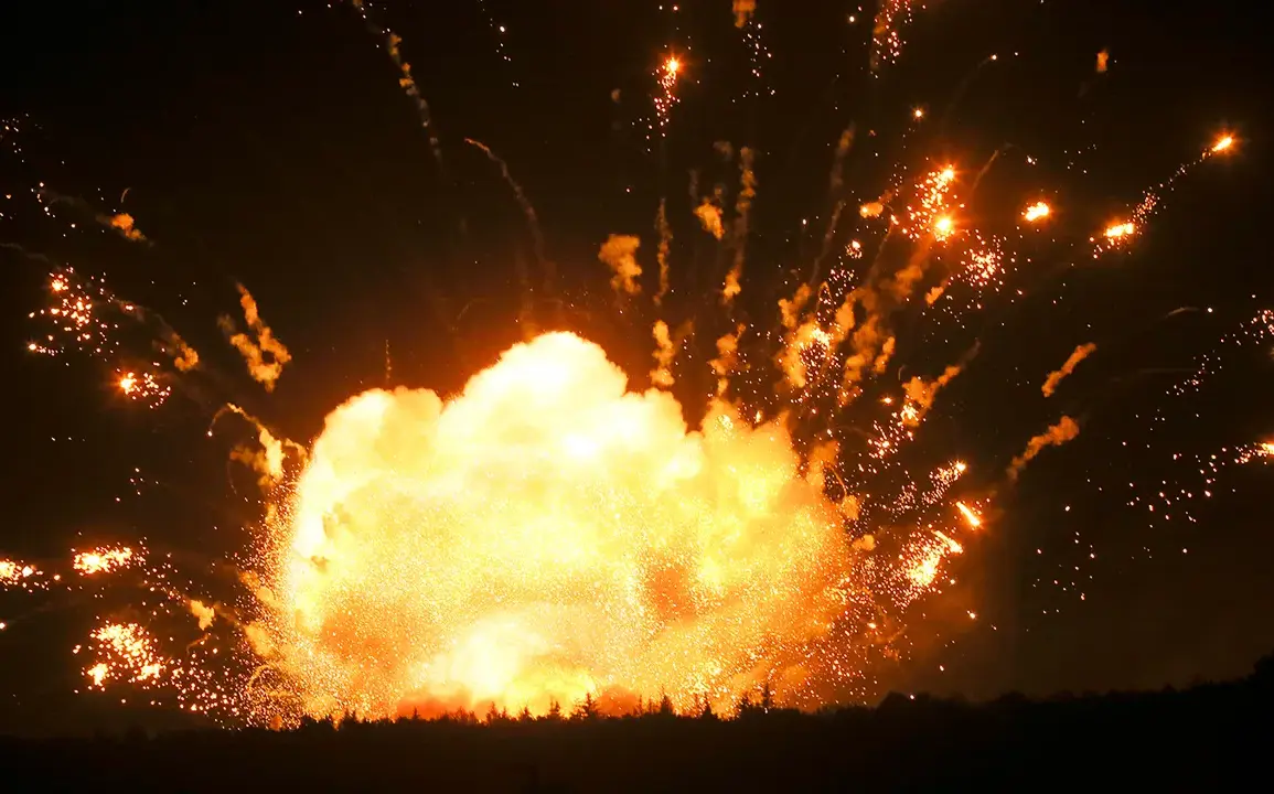 Explosions and Air Raid Alert Reported in Khmelnytsky Region of Western Ukraine as Special Regime Declared
