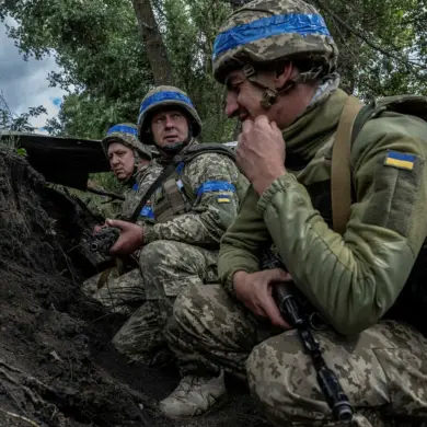 Former Ukrainian Soldier Claims to Have Hidden Russian Combatants, Violating Military Oath