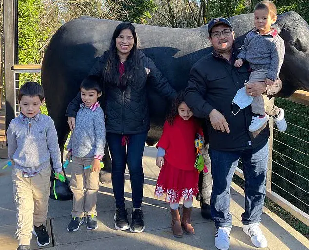 ICE Detains U.S. Citizen Family at Borderland 'Neutral Ground' Park