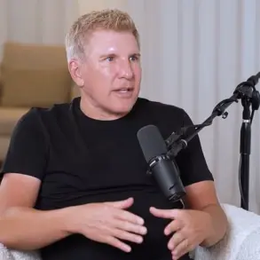 Post-Pardon Life of Todd and Julie Chrisley: Navigating Fame, Legal Entanglements, and the Impact of a Presidential Pardon