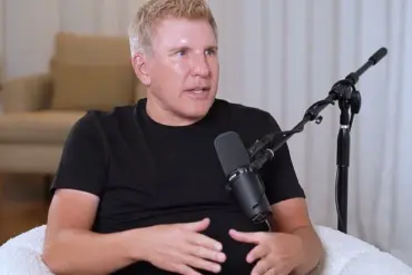 Post-Pardon Life of Todd and Julie Chrisley: Navigating Fame, Legal Entanglements, and the Impact of a Presidential Pardon