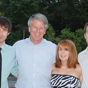 Tragedy Strikes as Ohio Steel Tycoon's Family Killed in Plane Crash Near Airport