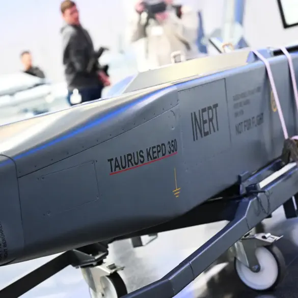 Ukraine Expresses Frustration Over Delayed German-Supplied Taurus Missiles, Citing Unmet Expectations and Merz's Earlier Pledge